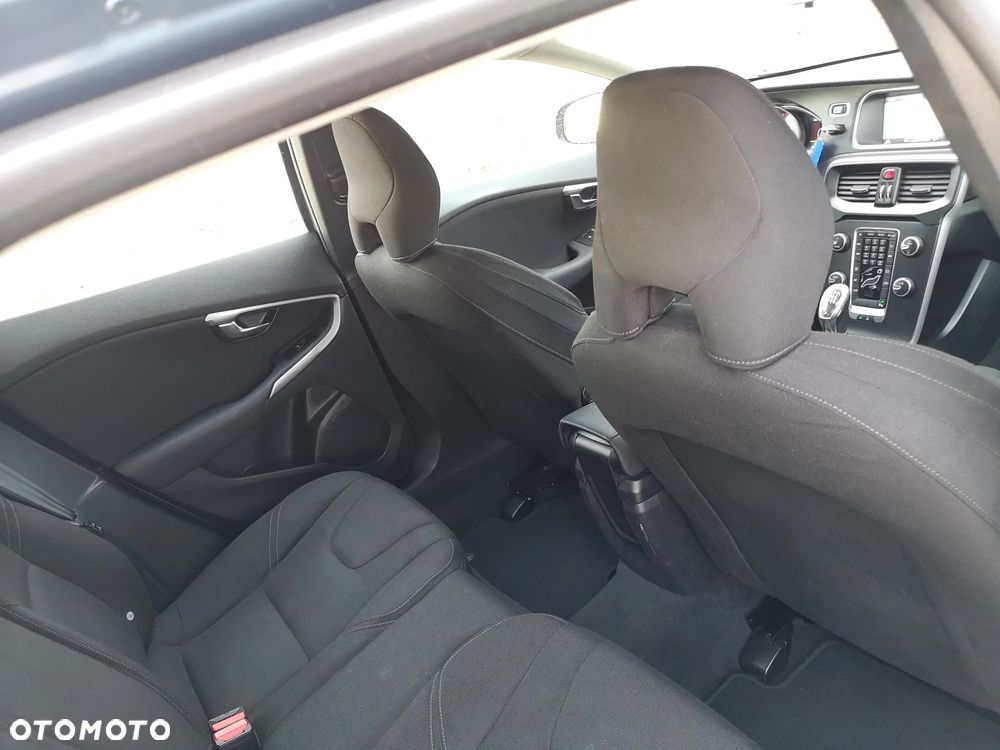 Volvo V40 D2 Ocean Race - 7