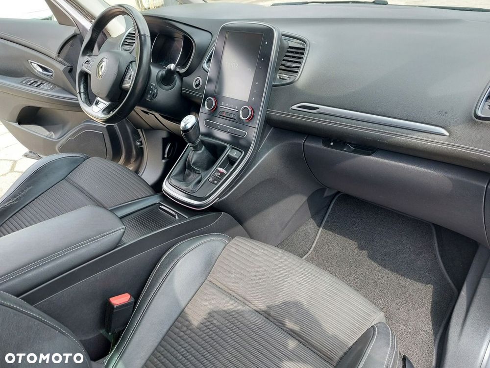 Renault Scenic - 15