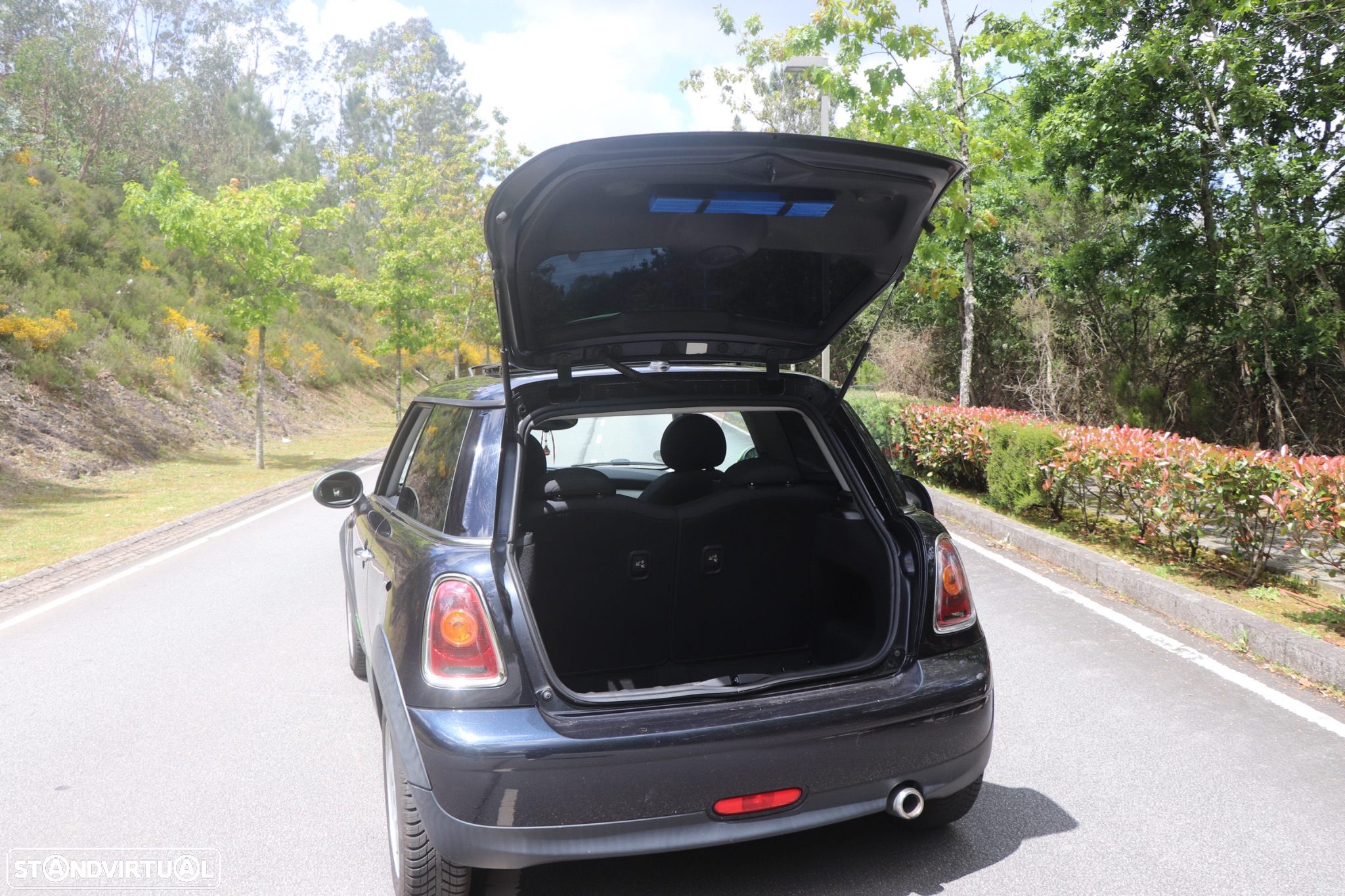 MINI 3 Portas Cooper D - 5