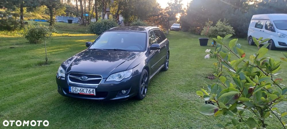 Subaru Legacy 2.0R Trend - 17