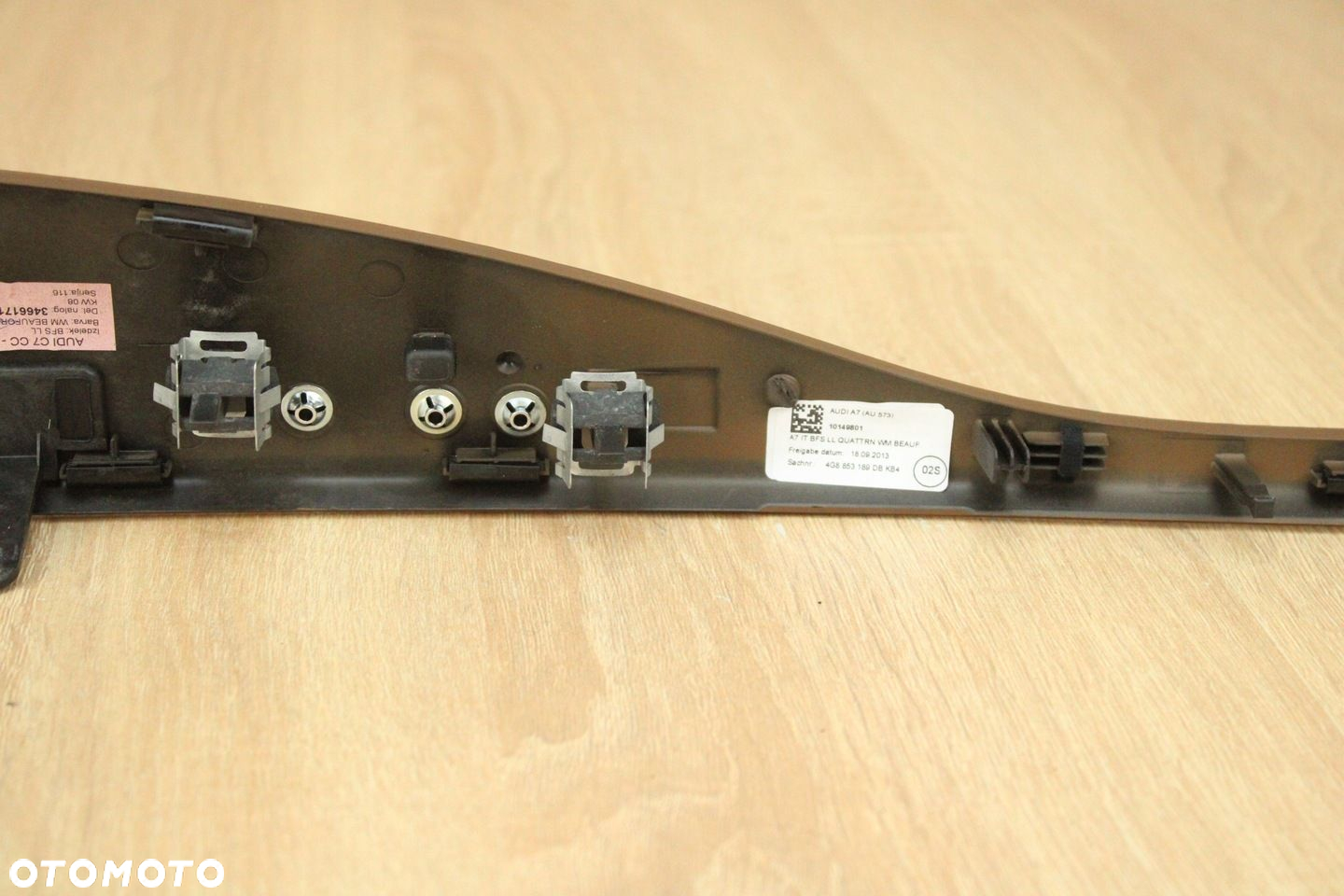 ORYGINALNA LISTWA DEKOR DESKI KONSOLI AUDI A7 C7 LIFT 4G8853189DB 32km KB4 - 7