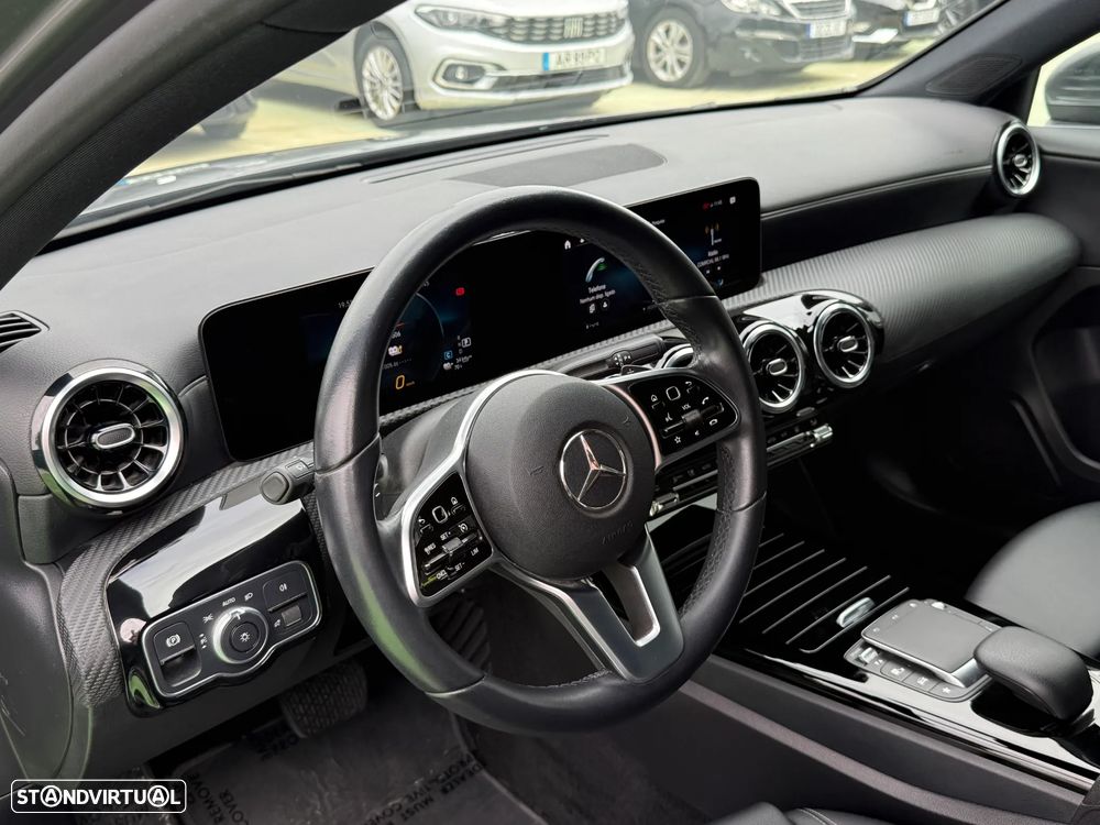 Mercedes-Benz A 250 e Progressive - 18