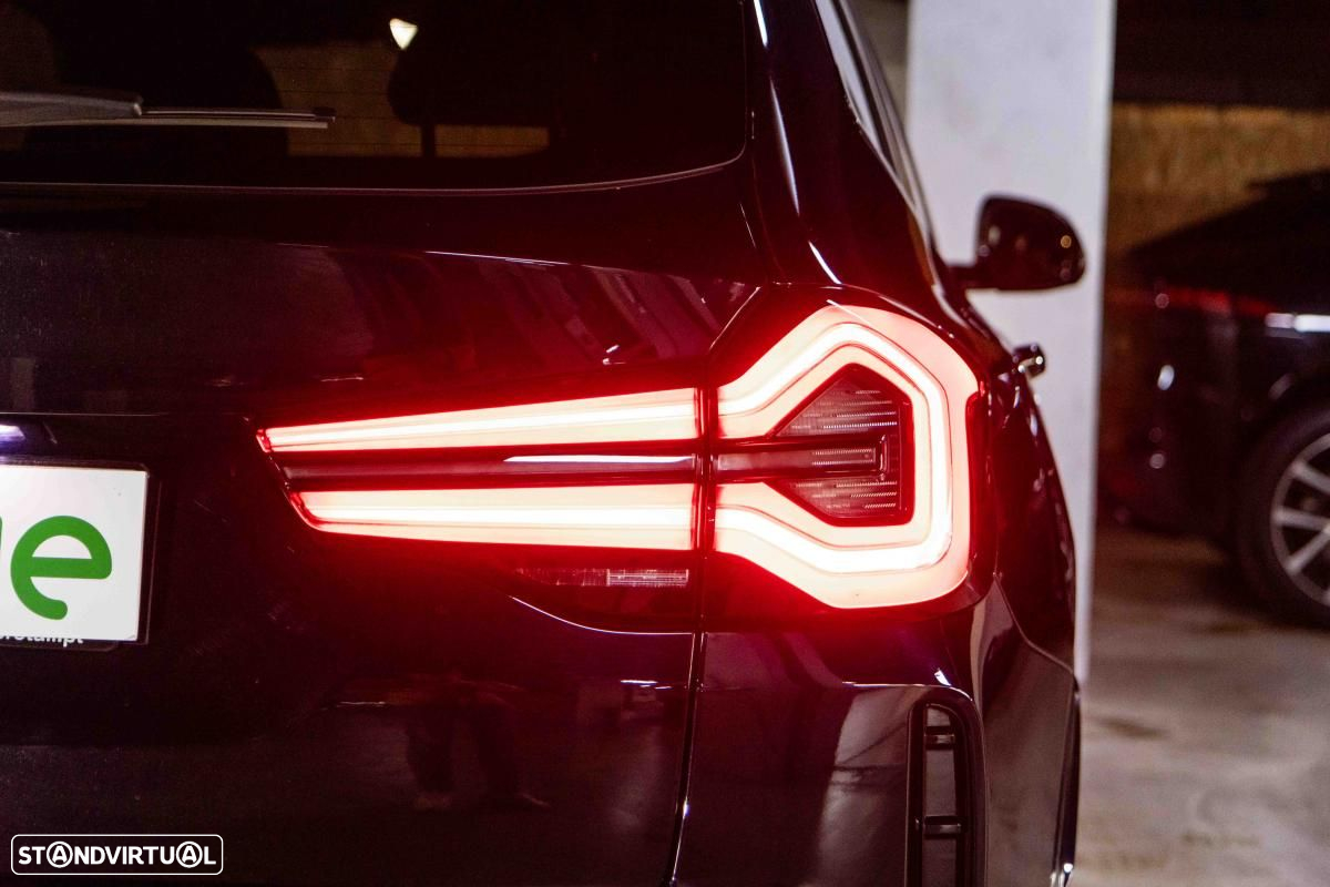 BMW iX3 M Sport Inspiring - 14