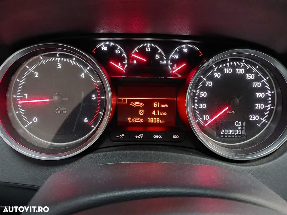 Peugeot 508 SW HDi FAP 140 Active - 9