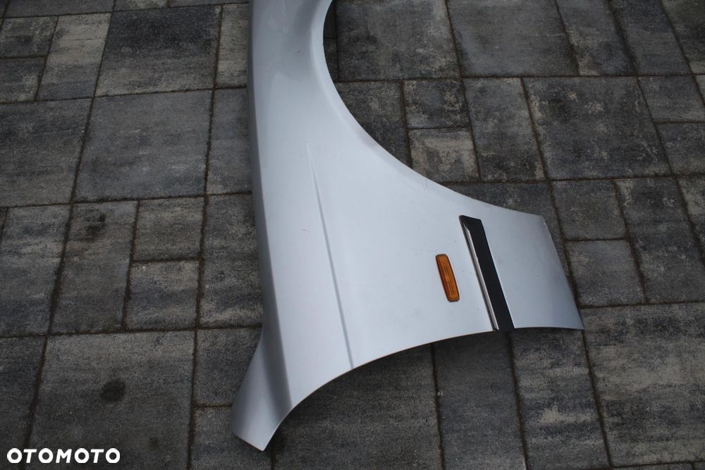 BŁOTNIK PRAWY PRZÓD TITANSILBER BMW E39 - 4