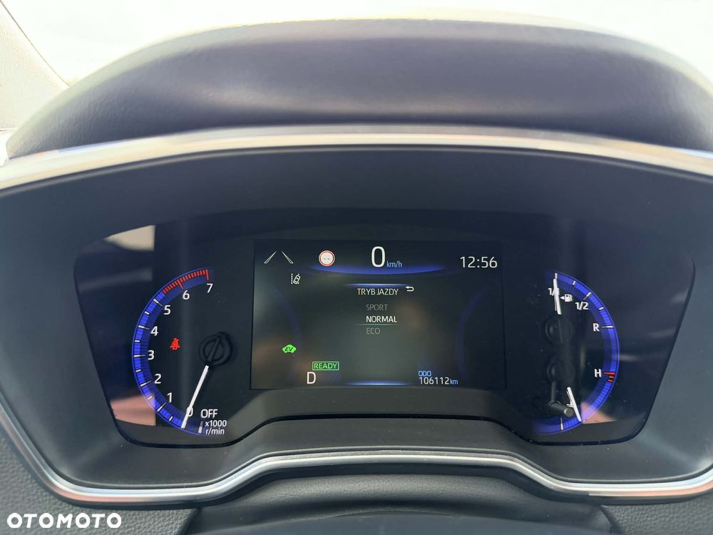 Toyota Corolla 1.8 Hybrid Selection - 29