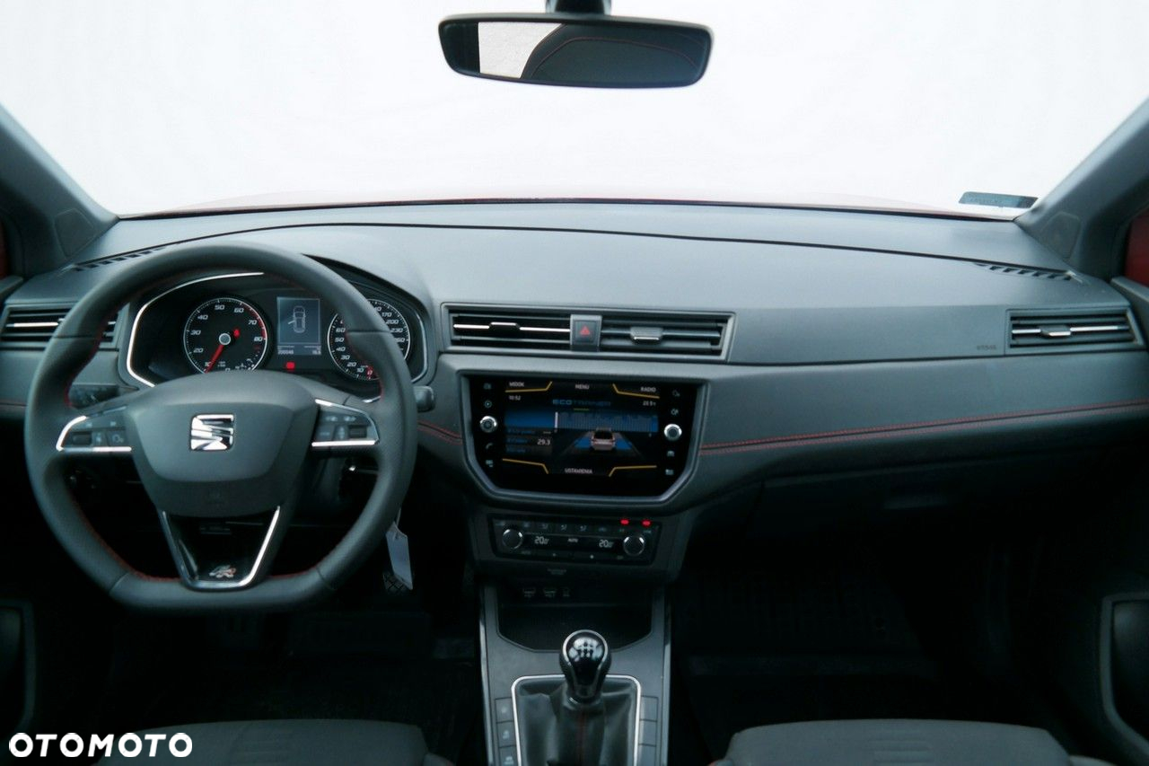Seat Arona - 12
