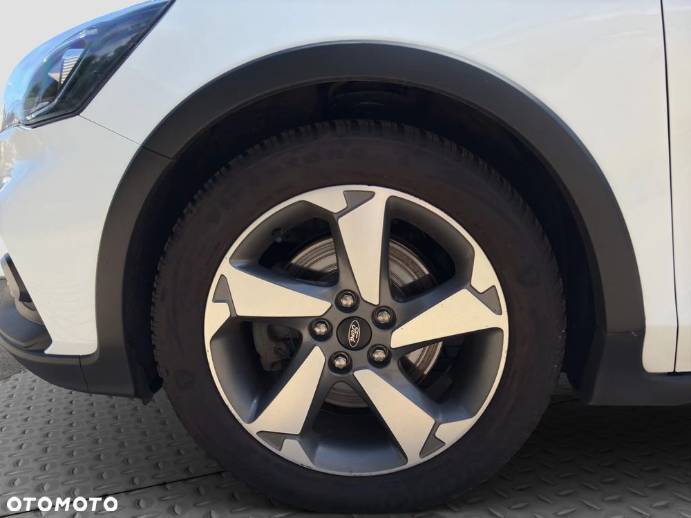 Ford Focus 2.0 EcoBlue Active Business - 22