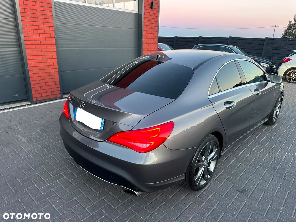 Mercedes-Benz CLA 180 d - 1
