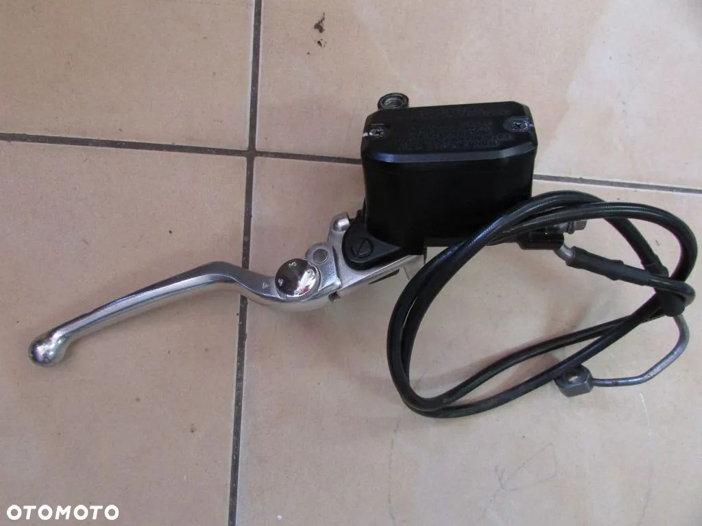 Benelli Imperiale 400 pompa hamulcowa przód - 1