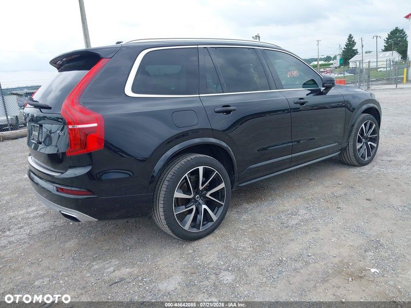 Volvo XC 90 T5 AWD Momentum 7os - 2