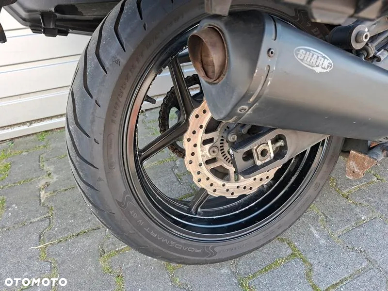 Kawasaki Versys 1000 - 9