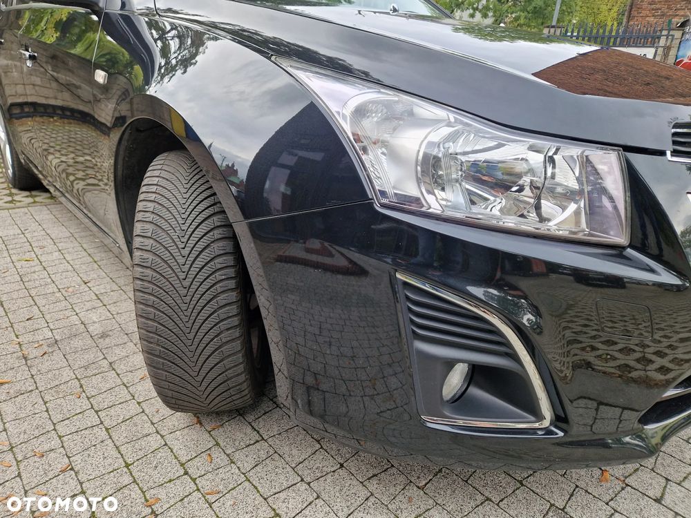 Chevrolet Cruze 1.4T LTZ+ - 11