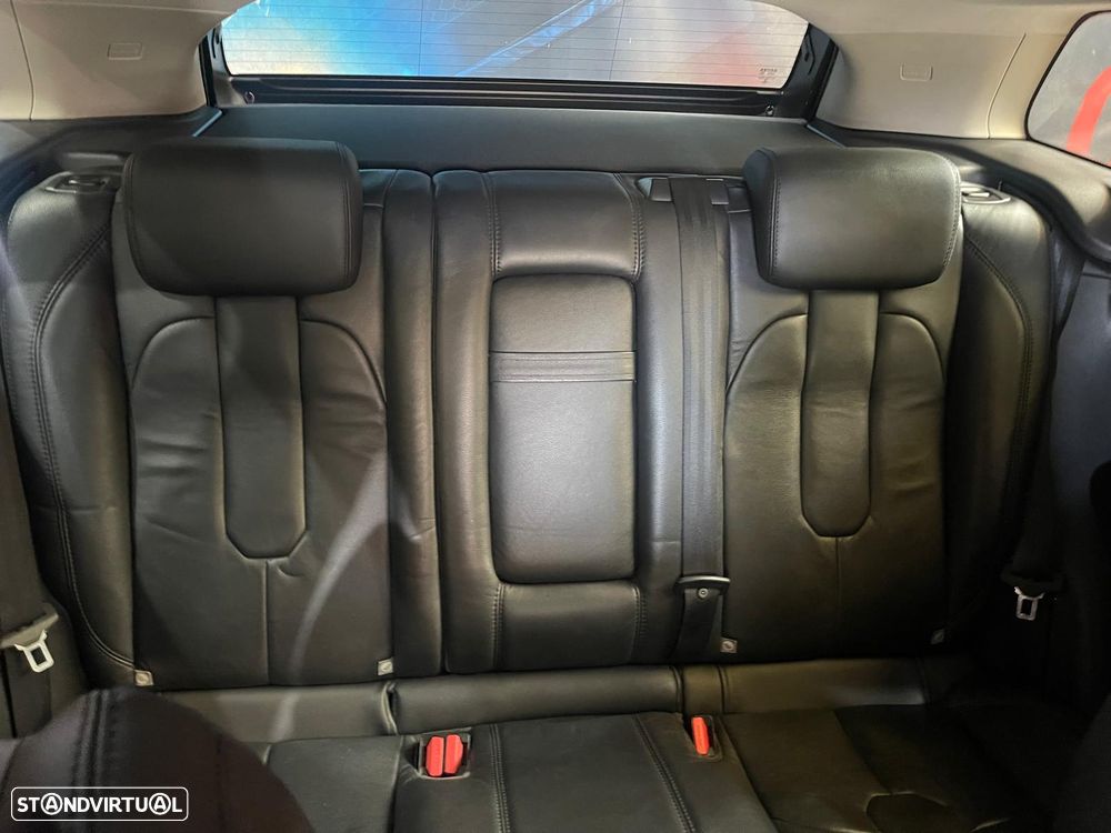Land Rover Range Rover Evoque 2.0 eD4 SE Dynamic - 36