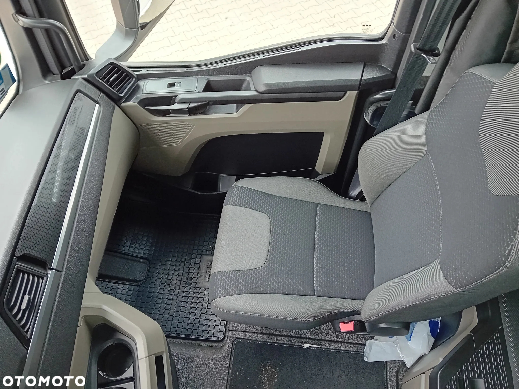MAN TGX 18.470 BL SA - 14
