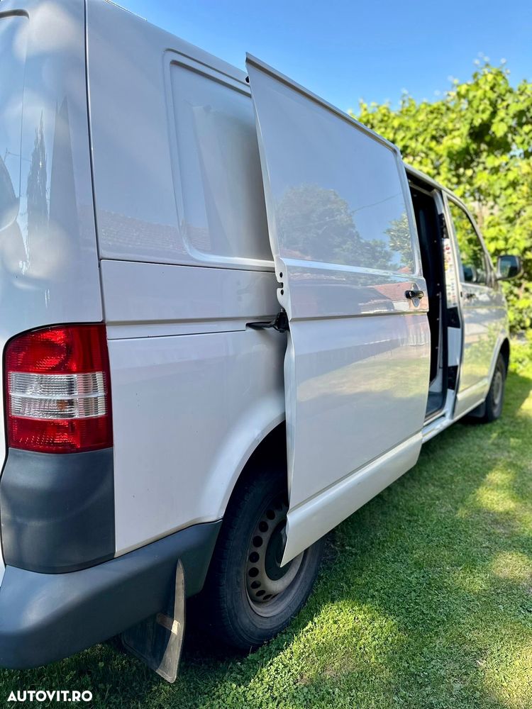 Volkswagen Transporter - 4
