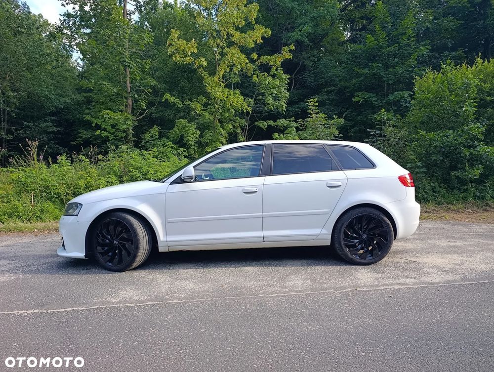 Audi A3 Sportback 1.8 TFSI Ambition - 2