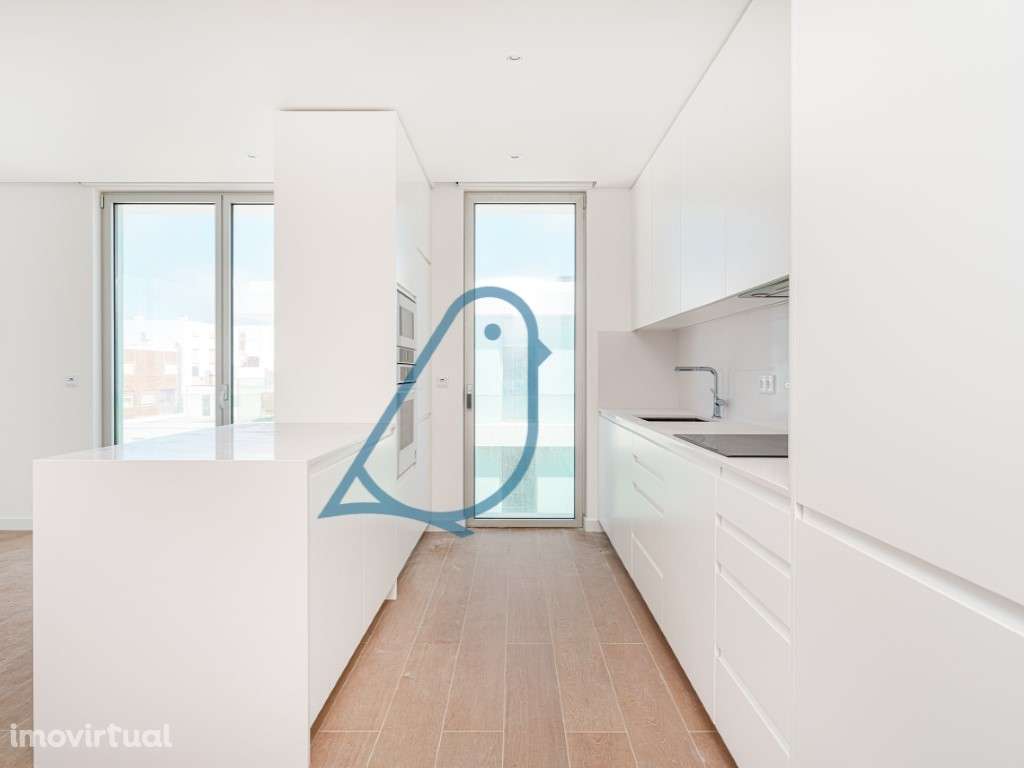 T2 de Prestígio - Primeira Linha Mar - São Martinho do Porto - Grande imagem: 2/27