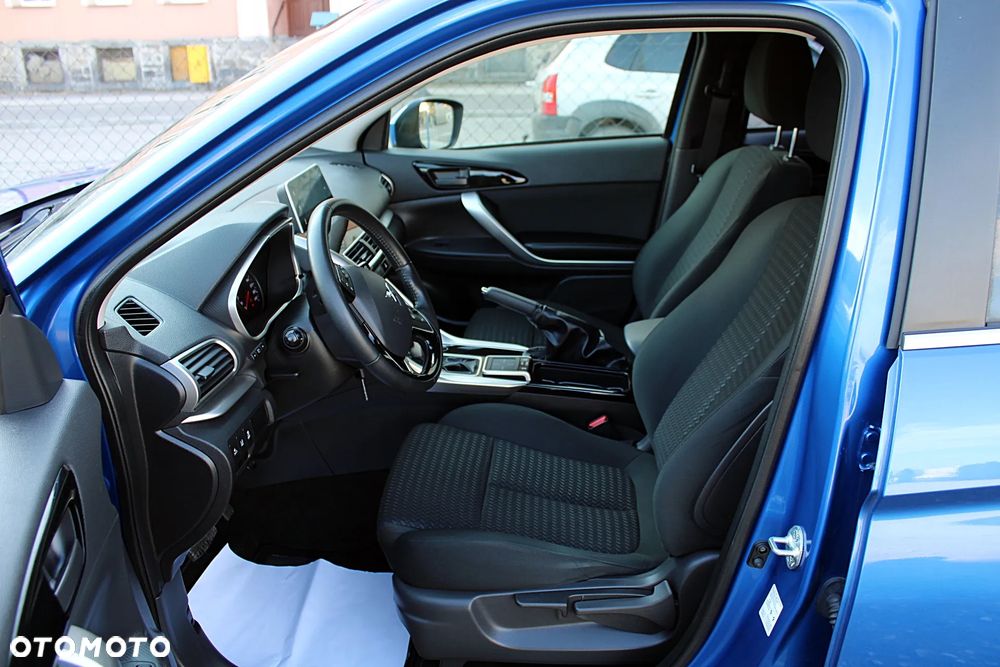 Mitsubishi Eclipse Cross - 15