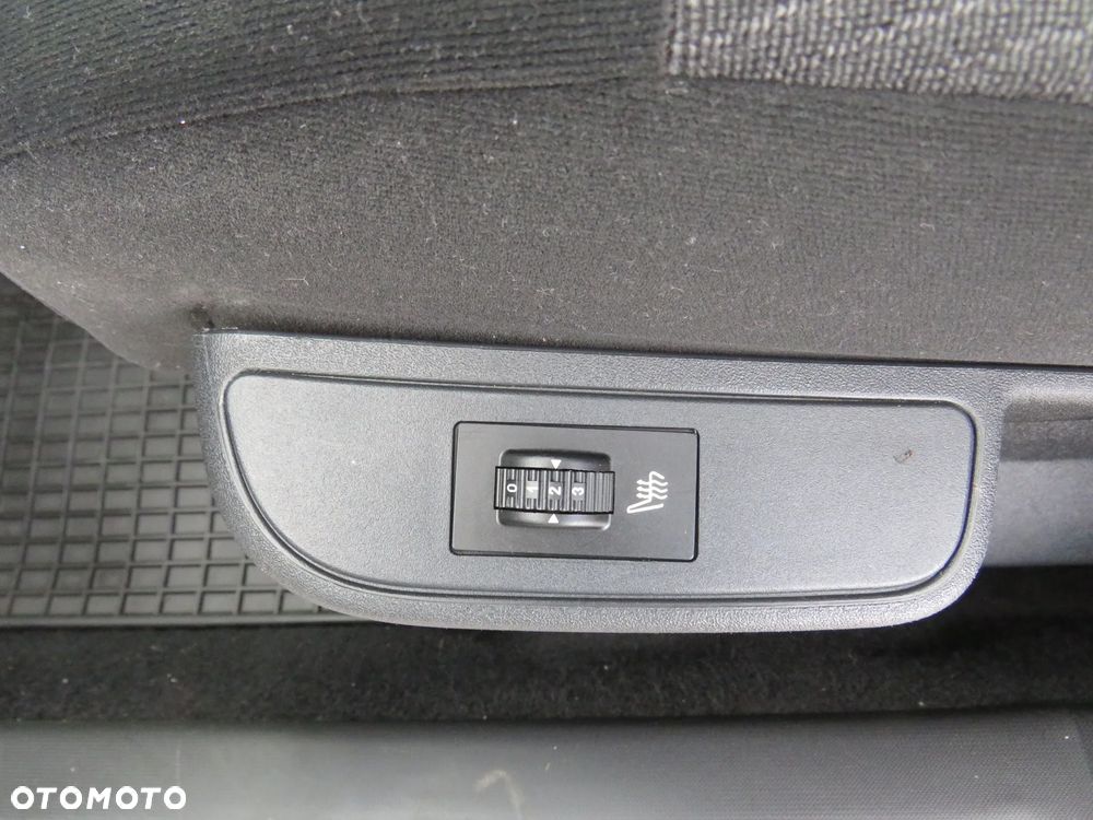 Citroën C4 1.6 VTi Impress - 29