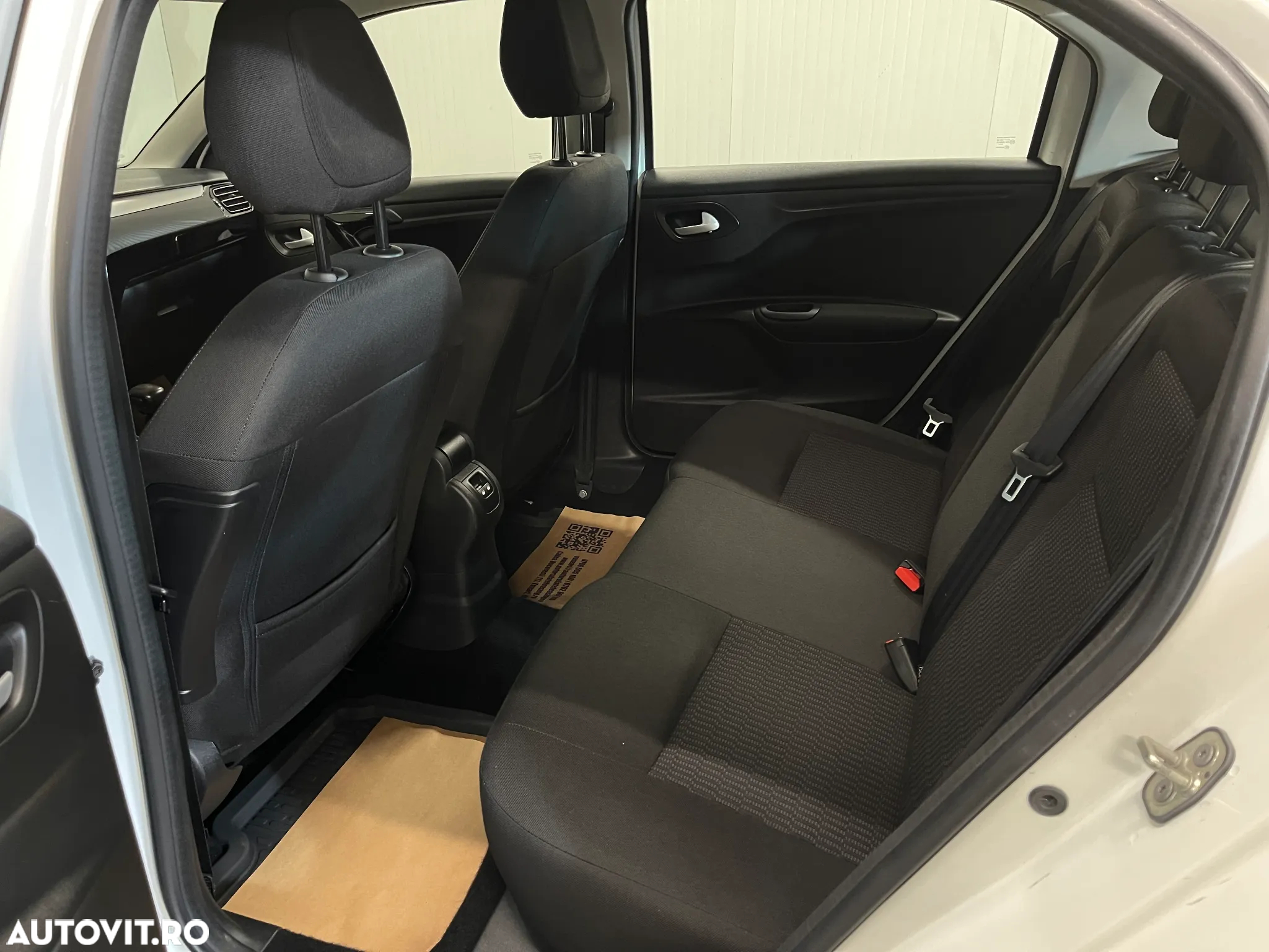 Peugeot 301 1.5 BlueHDI FAP Allure - 11