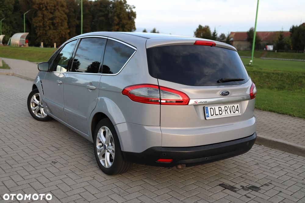 Ford S-Max 2.0 TDCi DPF Titanium - 8