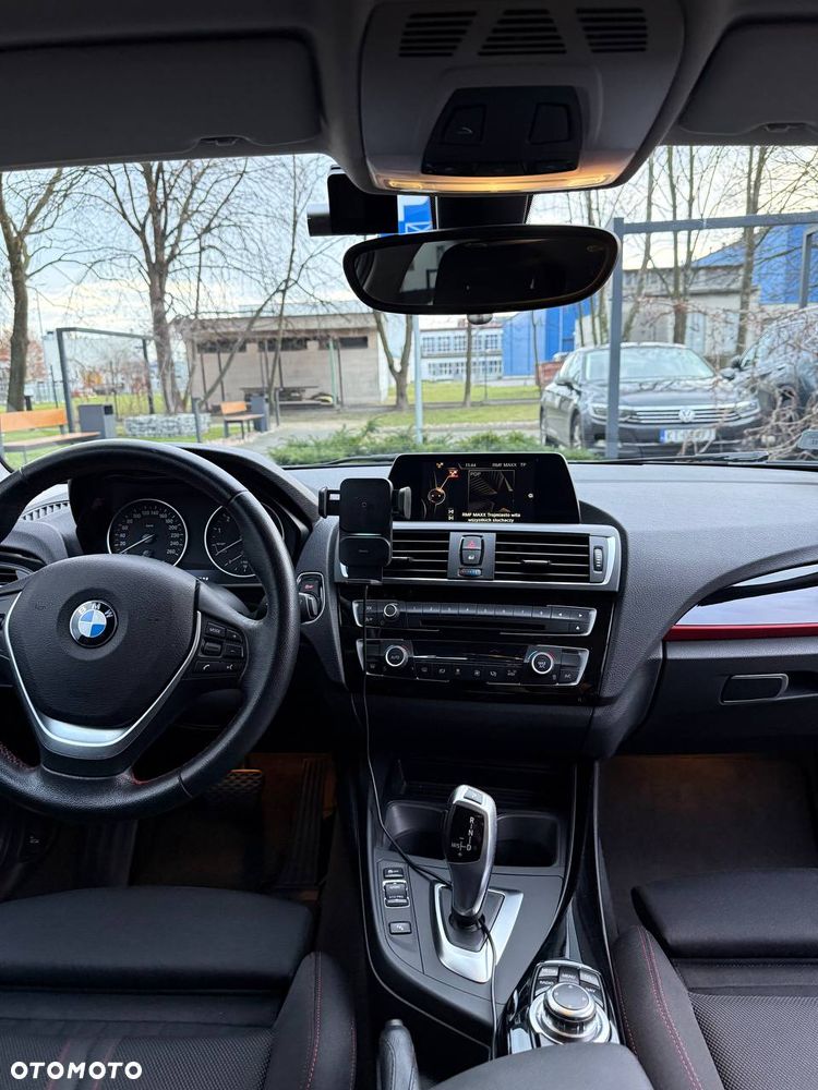BMW Seria 1 118i Sport Line - 13