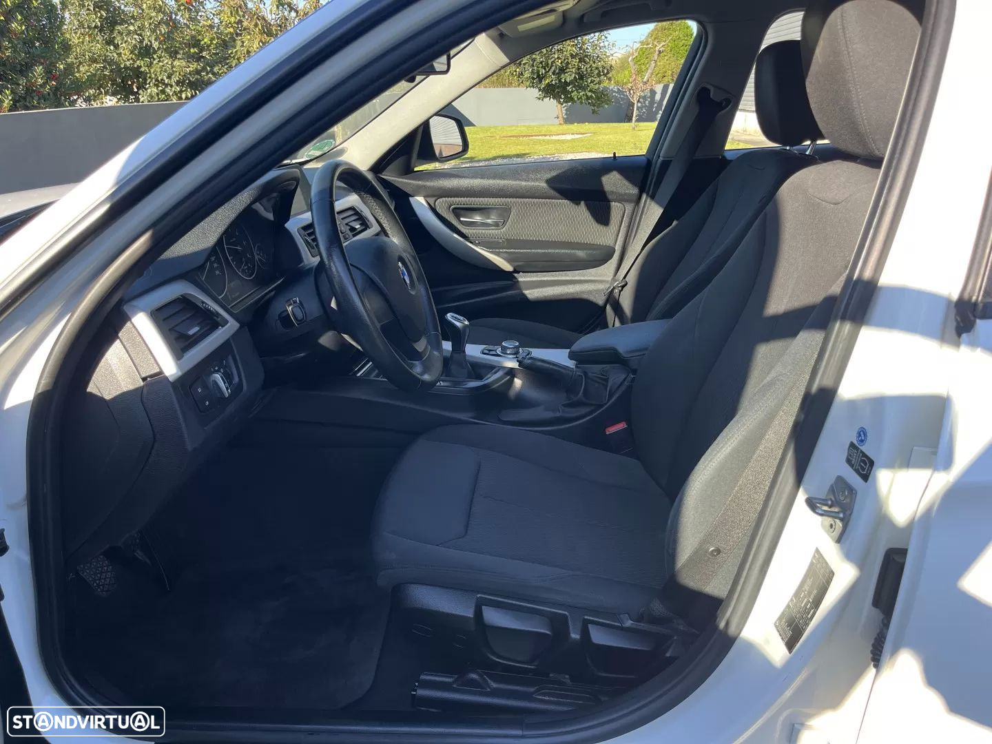 BMW 318 d Touring Sport Line - 34