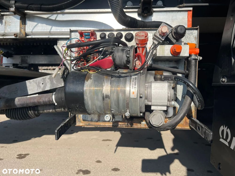 Winda załadowcza DHollandia DHMS.30 2017-2018r - 12