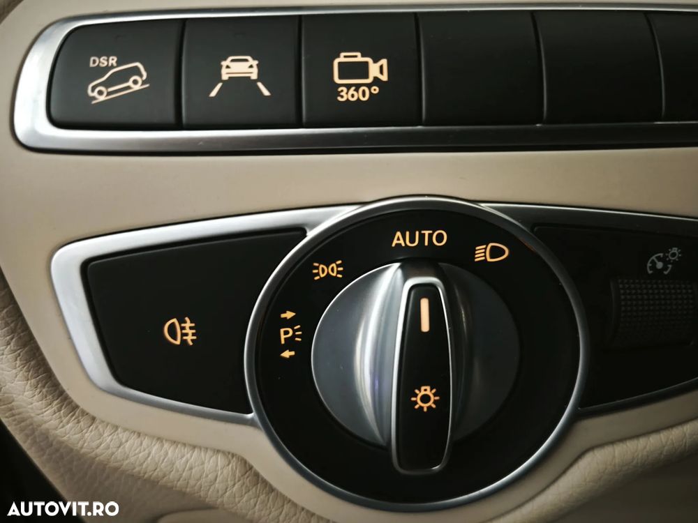 Mercedes-Benz V 300 d Extralang 4Matic 9G-TRONIC Exclusive - 21