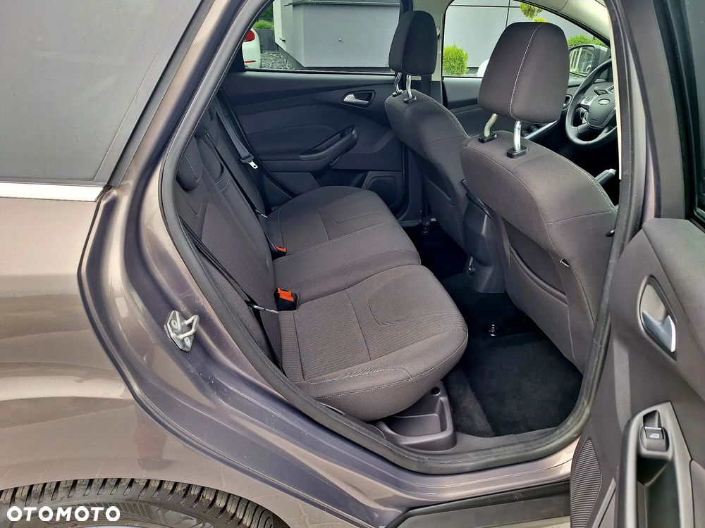 Ford Focus 2.0 TDCi Titanium - 24