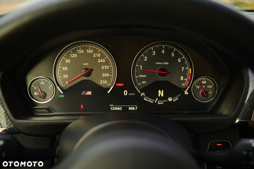 BMW M3 DKG Competition - 39