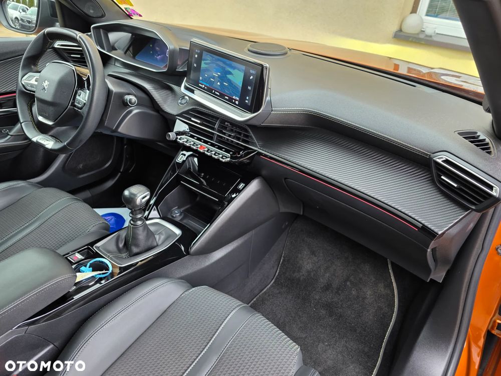 Peugeot 2008 - 24