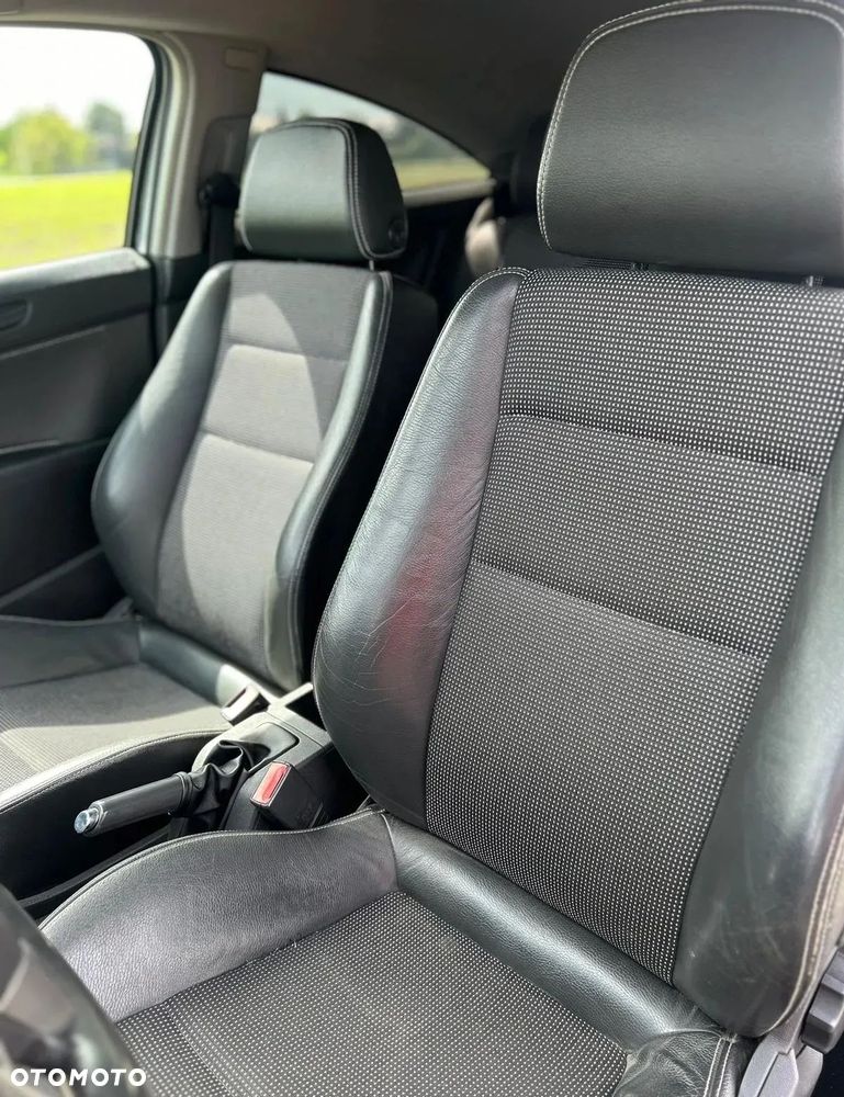 Opel Astra 2.0 Turbo Sport - 9