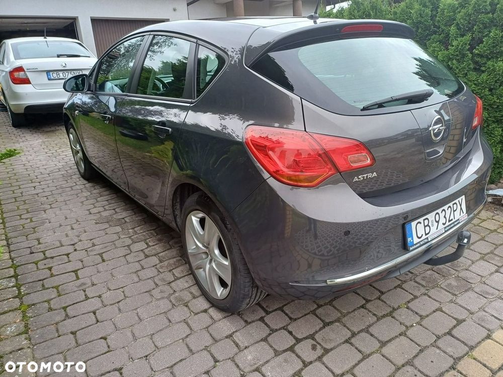 Opel Astra 1.6 Enjoy EU6 - 7