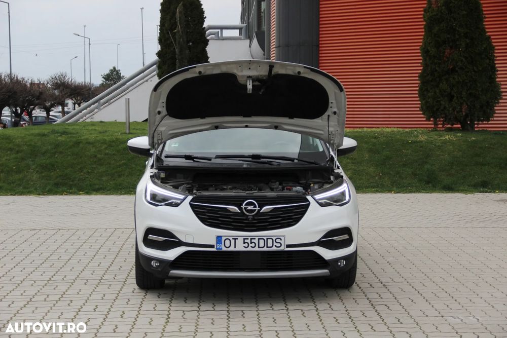 Opel Grandland X 1.2 Turbo START/STOP Elegance - 8