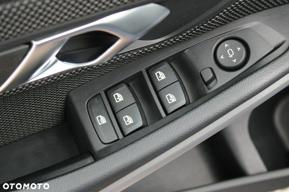 BMW Seria 3 - 21