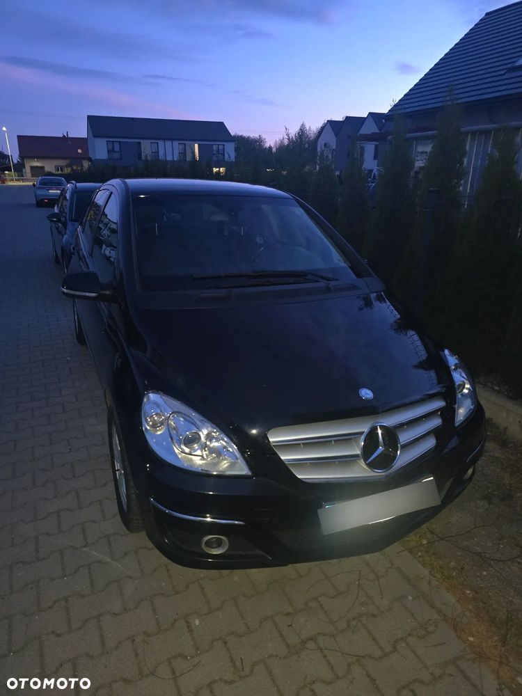 Mercedes-Benz Klasa B 180 CDI - 1