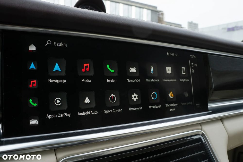 Porsche Panamera 4 Platinum Edition - 36