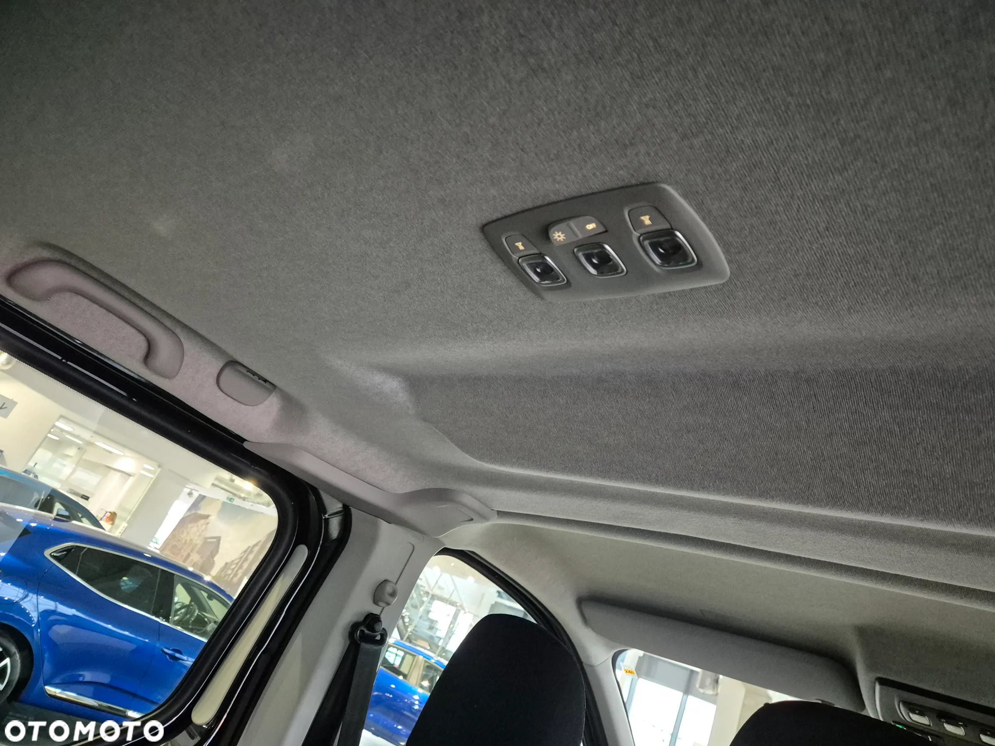 Renault Trafic - 28