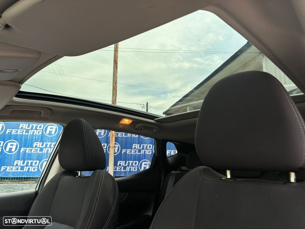 Nissan Qashqai 1.3 DIG-T N-Connecta - 26