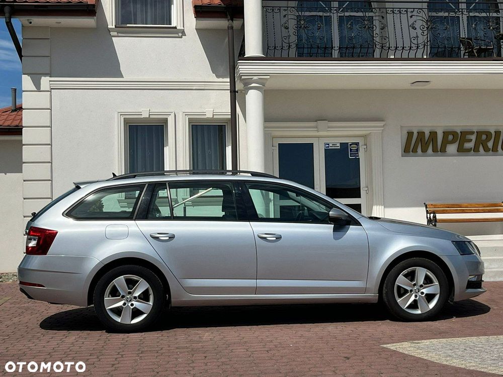 Skoda Octavia - 24