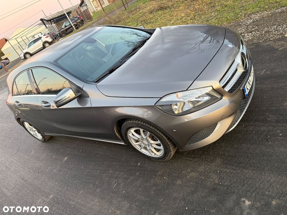 Mercedes-Benz Klasa A 180 CDI (BlueEFFICIENCY) Urban - 29