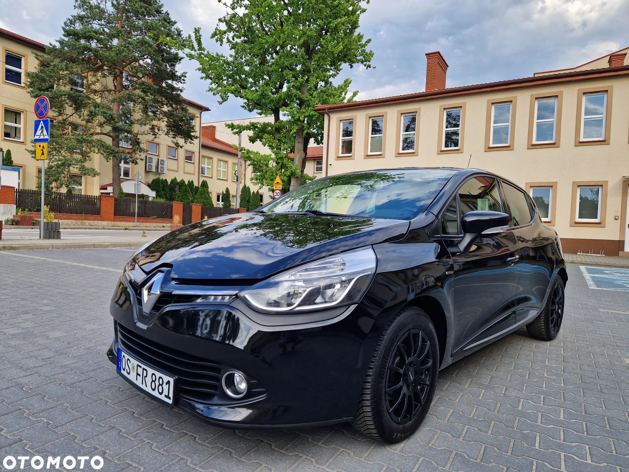 Renault Clio 1.2 16V Limited EU6 - 2