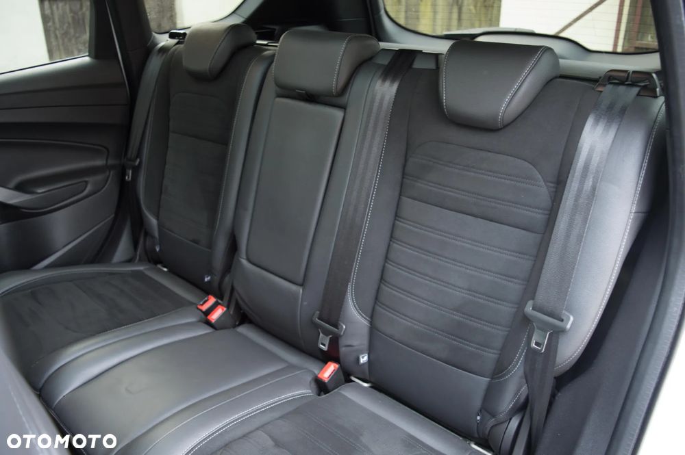 Ford Kuga 2.0 TDCi 4x4 ST-Line - 34