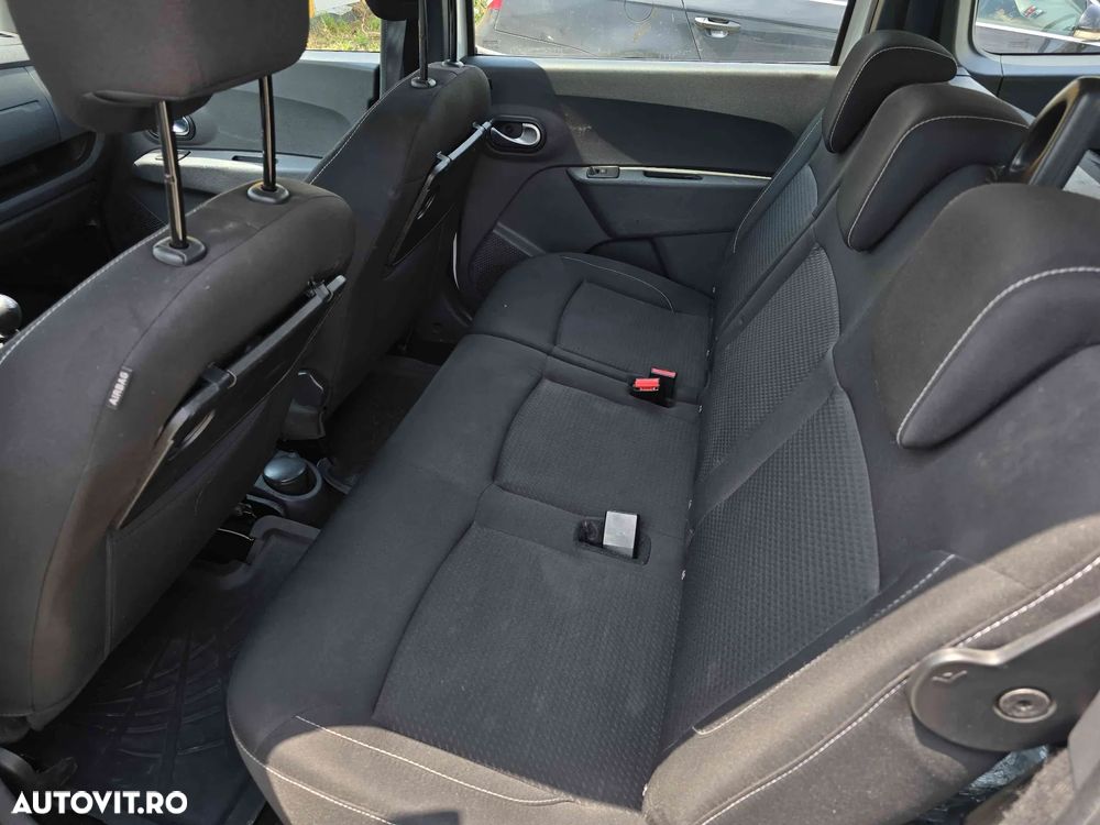 Dacia Lodgy - 10