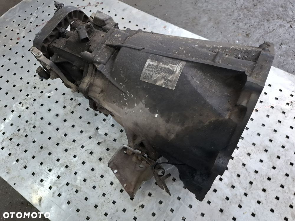 SKRZYNIA BIEGÓW VW CRAFTER 2,5 TDI 06- MANUALNA