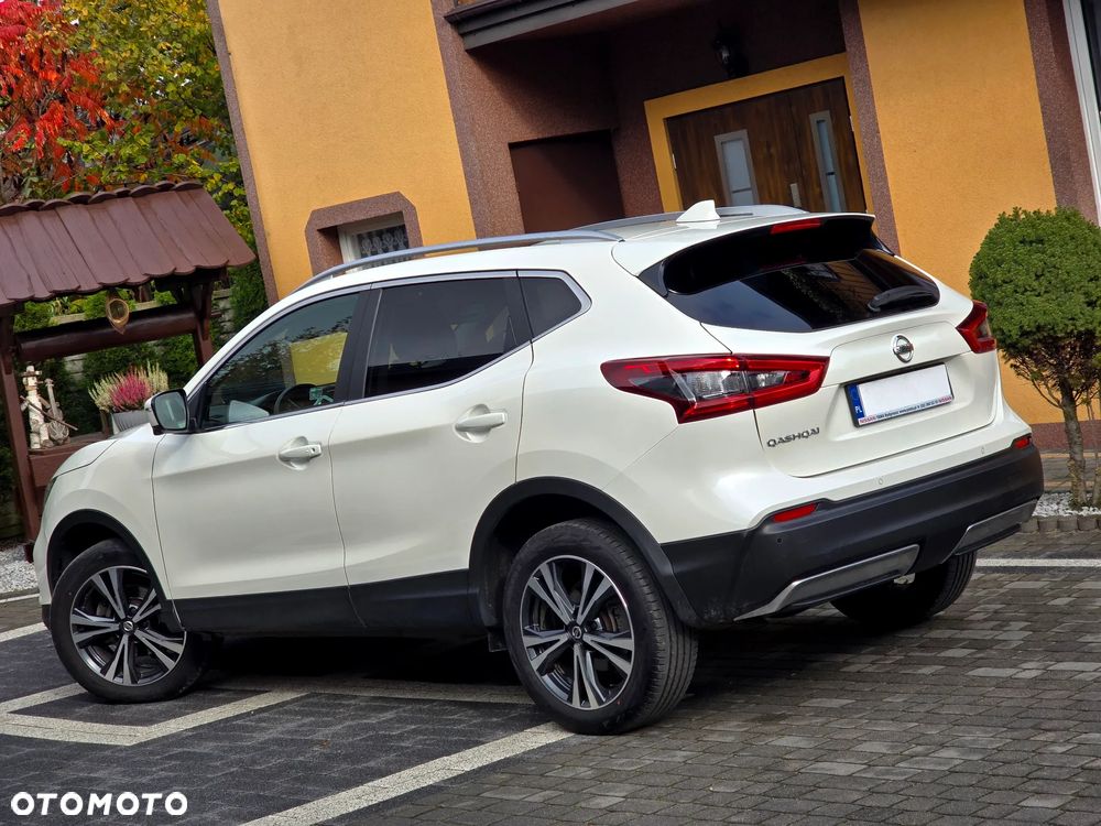 Nissan Qashqai 1.3 DIG-T N-CONNECTA - 18