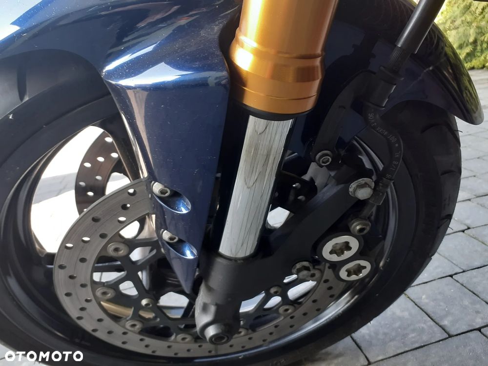 Yamaha FZ - 26