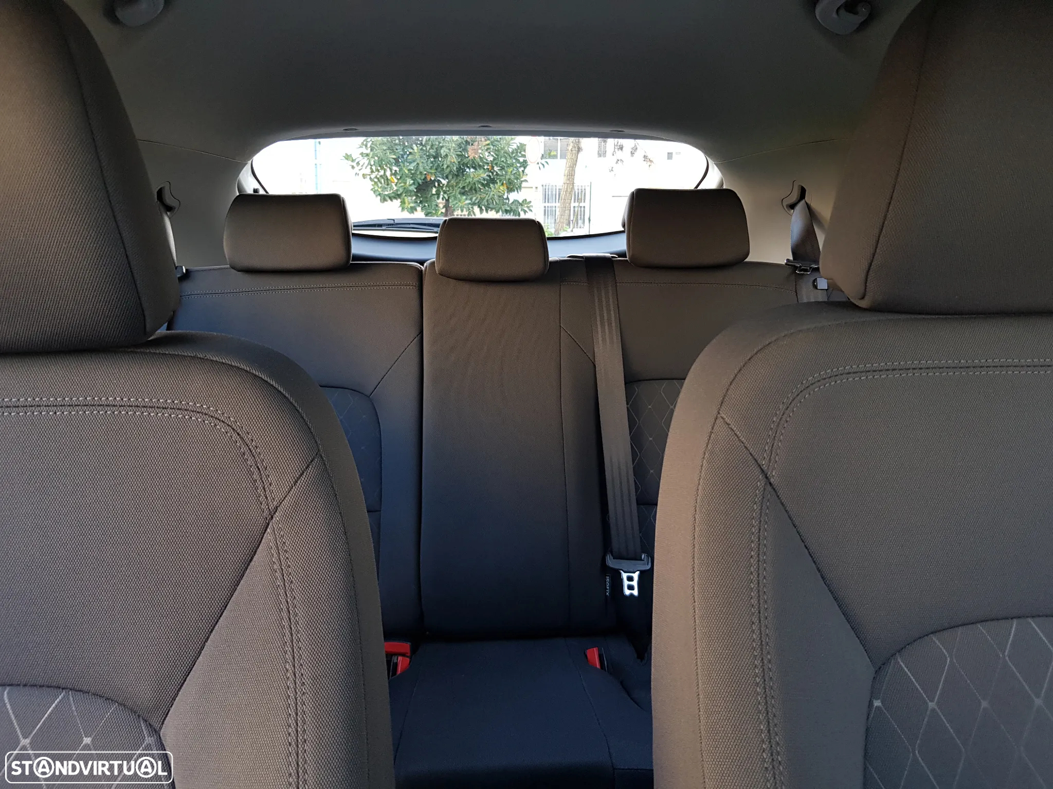Kia Rio 1.1 CRDi TX ISG - 36